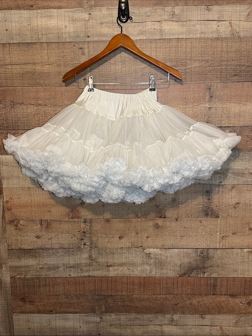 Vintage Style White Petticoat Girls Adjustable Waist Birthday Party Photo Shoot
